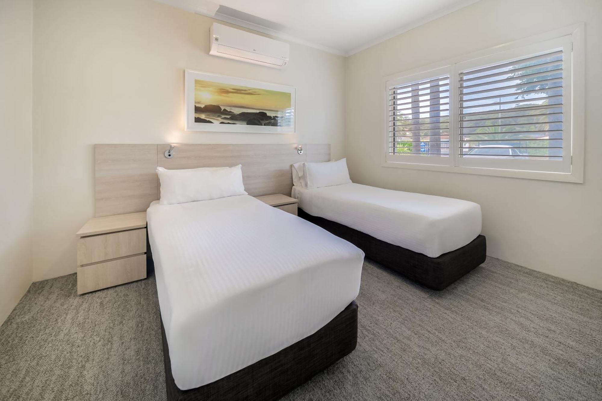 โอ๊คส์ พอร์ตสตีเฟ่นส์ แปซิฟิกบลู รีสอร์ต Aparthotel ซาลามานเดอร์เบย์ ภายนอก รูปภาพ