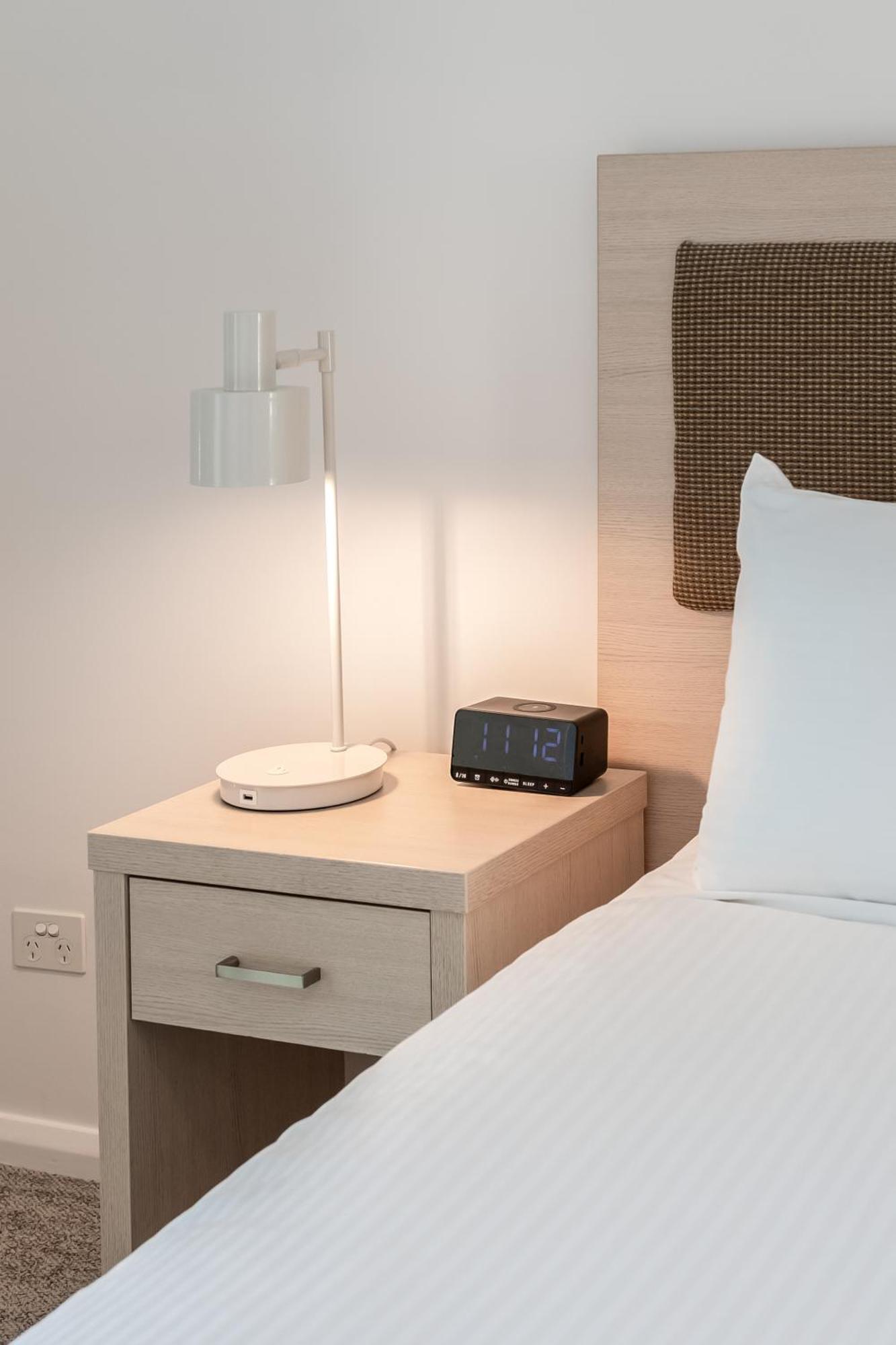 โอ๊คส์ พอร์ตสตีเฟ่นส์ แปซิฟิกบลู รีสอร์ต Aparthotel ซาลามานเดอร์เบย์ ภายนอก รูปภาพ
